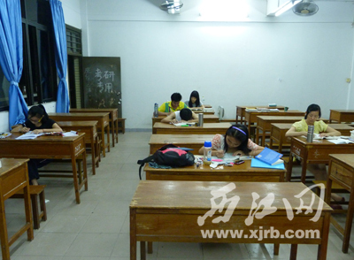 追梦人的暑期半岛在线注册路：每天复习十余小时