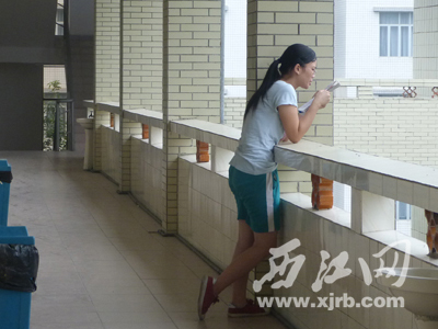 追梦人的暑期半岛在线注册路：每天复习十余小时