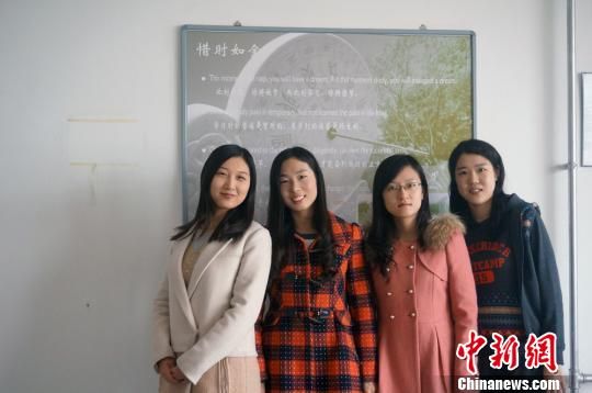 南开大学社会学专业的女生寝室609，四人竟然考出了两个专业第一 聂文斐　摄