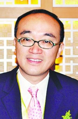 男科、妇科、不孕不育、皮肤性病科是“名医被出诊”问题的重灾区。男科领域的学科带头人郭应禄就是虚假信息最“钟爱”的对象。 ——庄一强