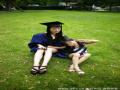 舞蹈学院美女硕士带女儿同拍毕业照(组图)