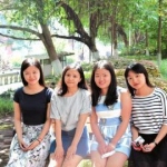 “学霸宿舍”四美女半岛在线注册成功 怕分心用80元手机(图)