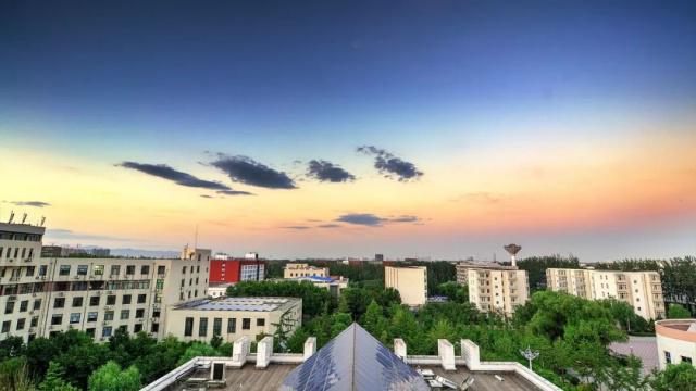 2019半岛在线注册报考人数过万的7所院校 20半岛在线注册我劝你慎重